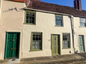 Dolphin Street, Salisbury