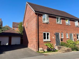 Woodbury Lane, Salisbury